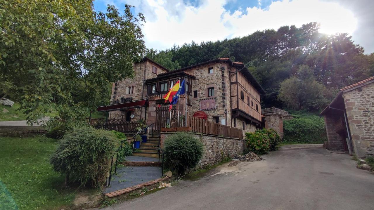 Hotel Casona De La Torre Ruente